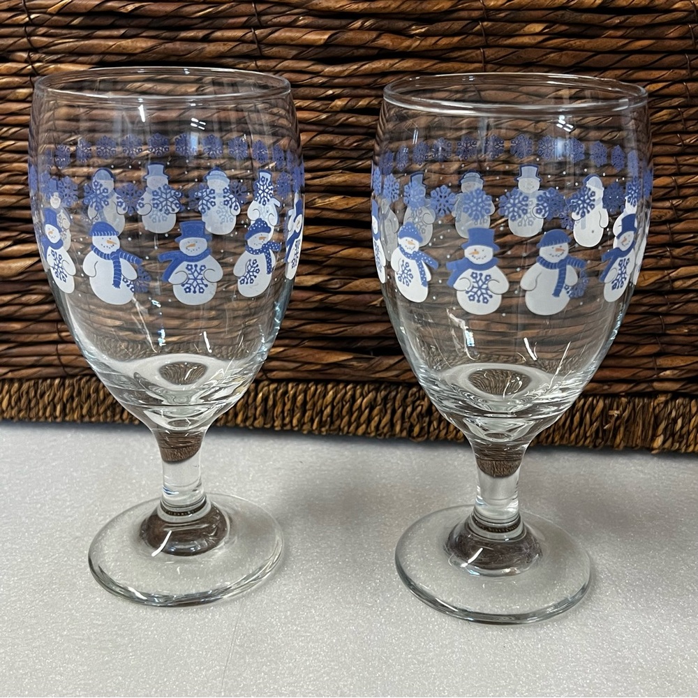Set of 2 Vintage Libbey Winter Snowman Snowflake Water Goblets / Wine Glasses